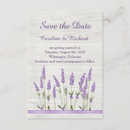 Paarse lavendelbloemen op hout  Save the Date
