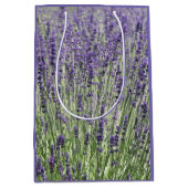 Paarse Lavender Fields Floral Medium Cadeauzakje (Voorkant)