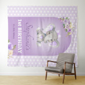 Paarse lavender Girl Elephant First 1e verjaardag Wandkleed (In Situ (horizontaal))