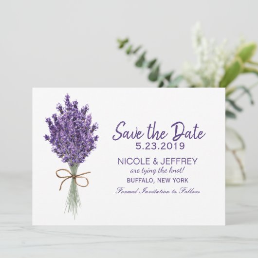 Paarse lavender Lila Vloeiingsweddenschap Bewaar d Save The Date (Staand voorkant)