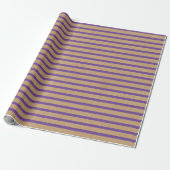 Paarse lavender Violet Lines Faux Rustic Kraft Cadeaupapier (Uitgerold)