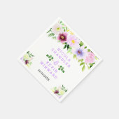 Paarse lentebloemen met bladgroen servet (Hoek)