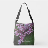 Paarse lila bloemen na regen crossbody tas (Voorkant)