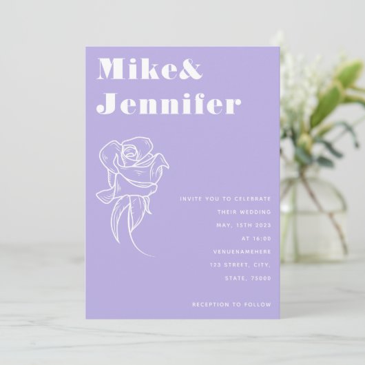 Paarse Lila Flower Outline QR Code Wedding Kaart (Staand voorkant)