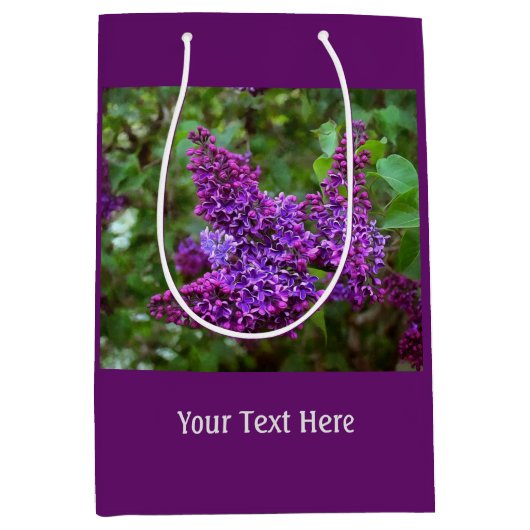 Paarse Lilacs op een lentedag Medium Cadeauzakje (Voorkant)