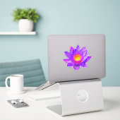 Paarse Lotus Bloem Sticker (Laptop op bureau)