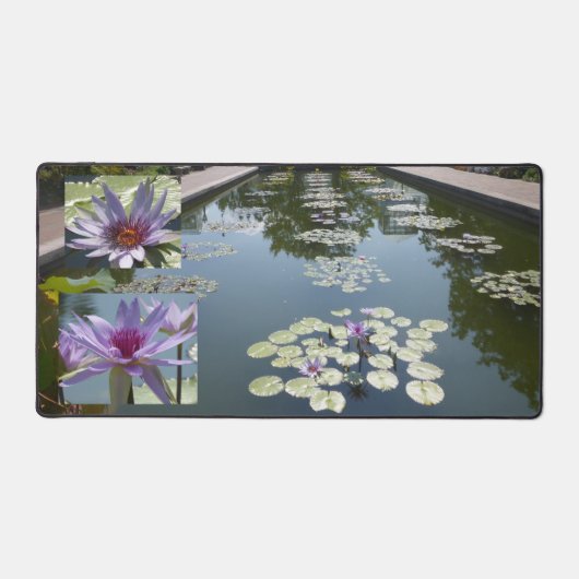 Paarse Lotus Bloemen in Pond Desk Mat (Voorkant)