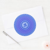 Paarse Lotus flower meditation wiel OM Ronde Sticker (Envelop)