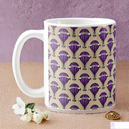 Paarse luchtschepen op Tan Steampunk-ontwerp Koffiemok