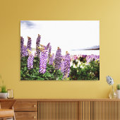 Paarse Lupins Flowers : Nieuw-Zeeland Canvas (Insitu (Woonkamer))