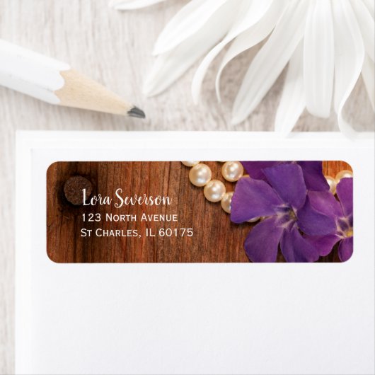 Paarse Maagdenpalmen, Parels en Schuur Hout Land Etiket (Insitu)