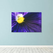 Paarse macrofoto's van stroomafnemers canvas afdruk (Insitu (Houten vloer))