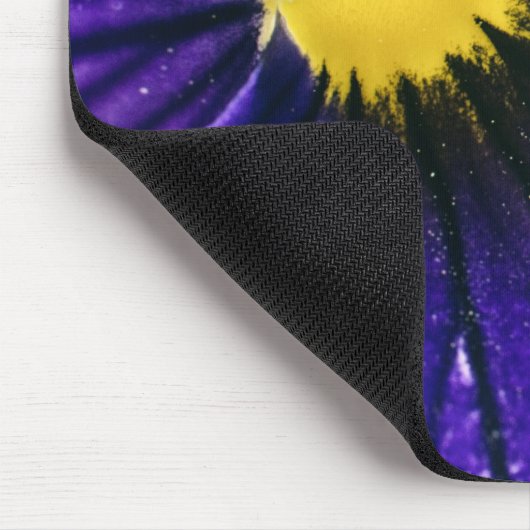 Paarse macrofoto's van stroomafnemers muismat (Hoek)