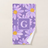 paarse madeliefje bloemen gepersonaliseerd monogra bad handdoek (Handdoek)