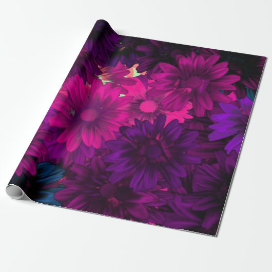 Paarse magenta moderne bloemmotief cadeaupapier (Uitgerold)
