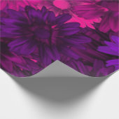 Paarse magenta moderne bloemmotief cadeaupapier (Hoek)