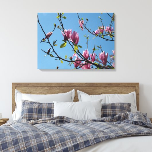 paarse magnolia - bloemen in de blauwe lucht canvas afdruk (Insitu (Slaapkamer))