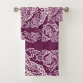 Paarse mandala AI-kunst Bad Handdoek (Insitu)