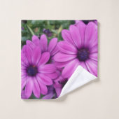 Paarse margrieten bad handdoek (Wasdoekje)