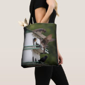 Paarse Martin-voedingstijd Tote Bag (Dichtbij)