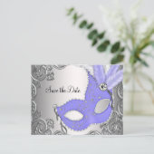Paarse Masquerade Save The Date Aankondigingskaart (Staand voorkant)