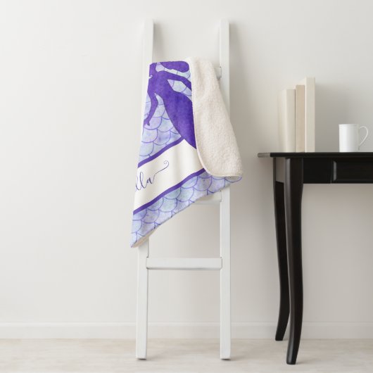 Paarse Mermaid Tail Scale Pattern Waterverf Name Sherpa Deken (In situ)