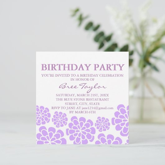 Paarse Mod Flower Design verjaardagsuitnodiging Kaart (Staand voorkant)