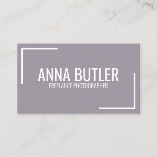 Paarse, moderne, eenvoudige, minimale professionel visitekaartje (Voorkant)