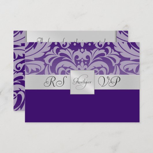 Paarse Monogram Halve Damask RSVP Uitnodiging om a (Voorkant / Achterkant)
