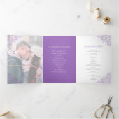 Paarse monogram kunstfoto bruiloft drieluik programma (Binnen)