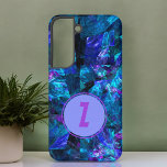 Paarse monogram stijlvolle blauwe Abstracte Sjablo Samsung Galaxy Hoesje<br><div class="desc">Glinsterende tinten blauw,  minimale paarse en zwarte achtergrond zetten het paarse initialen lettermonogram af dat je gemakkelijk personaliseert. Personaliseer het door een voor- of achternaam initiaal toe te voegen in het tekstveld sjabloon.</div>