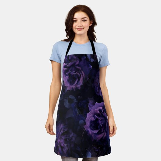 Paarse Moody Rozen Schort (Gedragen)