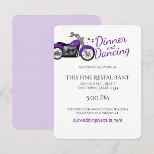 Paarse motorfiets en ontvangst van harten kaart