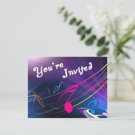 Paarse Musical Notes Birthday Celebration Kaart (Staand voorkant)