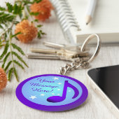 Paarse muzieknotitie Blauwe cirkelbanden  Sleutelhanger (Zijkant)
