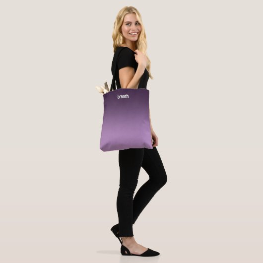 Paarse Ombre Canvas tas – Zachte kleur, sterke spi (Op model)