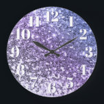 Paarse Ombre Chunky Glitter Grote Klok<br><div class="desc">Foto van paarse en blauwe ombre chunky, pailletten of confetti glitter met bokeh blur en faux sprankelende witte vetnummers met een donkerblauwe slagschaduw op een aangepaste wandklok voor haar. Hoewel ik dit niet als een sjabloon heb ingesteld, kun je je eigen foto gebruiken. U kunt ook de kleur van de...</div>