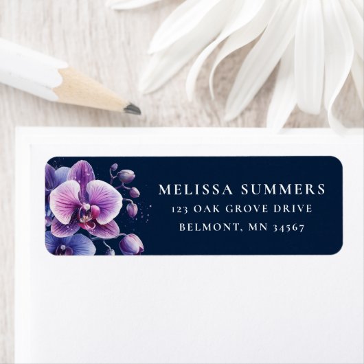Paarse orchidee blauw achtergrond retour adres lab etiket (Insitu)