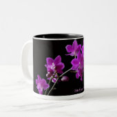 Paarse Orchidee Bloesem Tweekleurige Mok (Voorkant links)