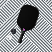 Paarse Orchidee Funk en Zwart Modern Monogram Pickleball Paddle