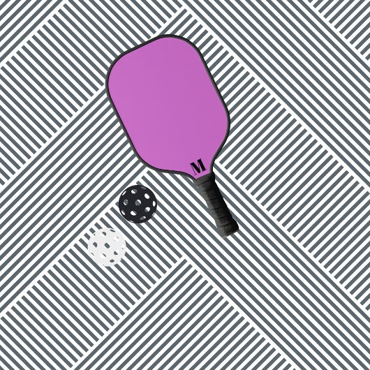 Paarse Orchidee Funk en Zwart Modern Monogram Pickleball Paddle