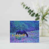 Paarse paarden op het regenboogveld briefkaart (Staand voorkant)