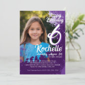 Paarse Paint Splatter Foto 6e Verjaardag Uitnodige Kaart (Staand voorkant)