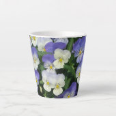 Paarse Pansies Garden Floral Latte Mok (Voorkant)