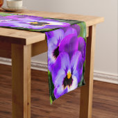 Paarse Pansy Butterfly Table Runner Korte Tafelloper (Voorbeeld)