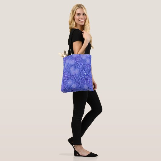 paarse passie canvas tas (Op model)