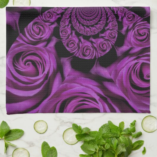 Paarse passie: Royal Romance Rozen Gepersonaliseer Theedoek (Gevouwen)