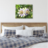 Paarse Passiebloem Botanische Canvasprint Canvas Afdruk (Insitu (Slaapkamer))