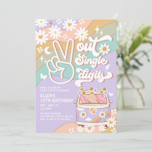 Paarse Peace Out single digit Groovy 10th Birthday Kaart (Staand voorkant)