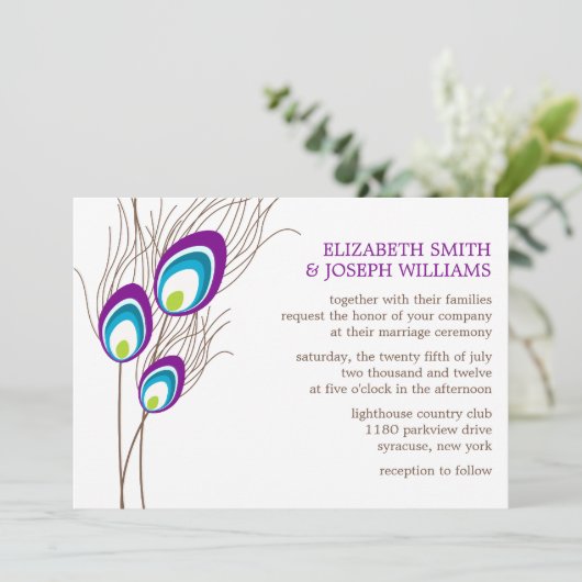 Paarse Peacock Feathers Wedding Kaart (Staand voorkant)